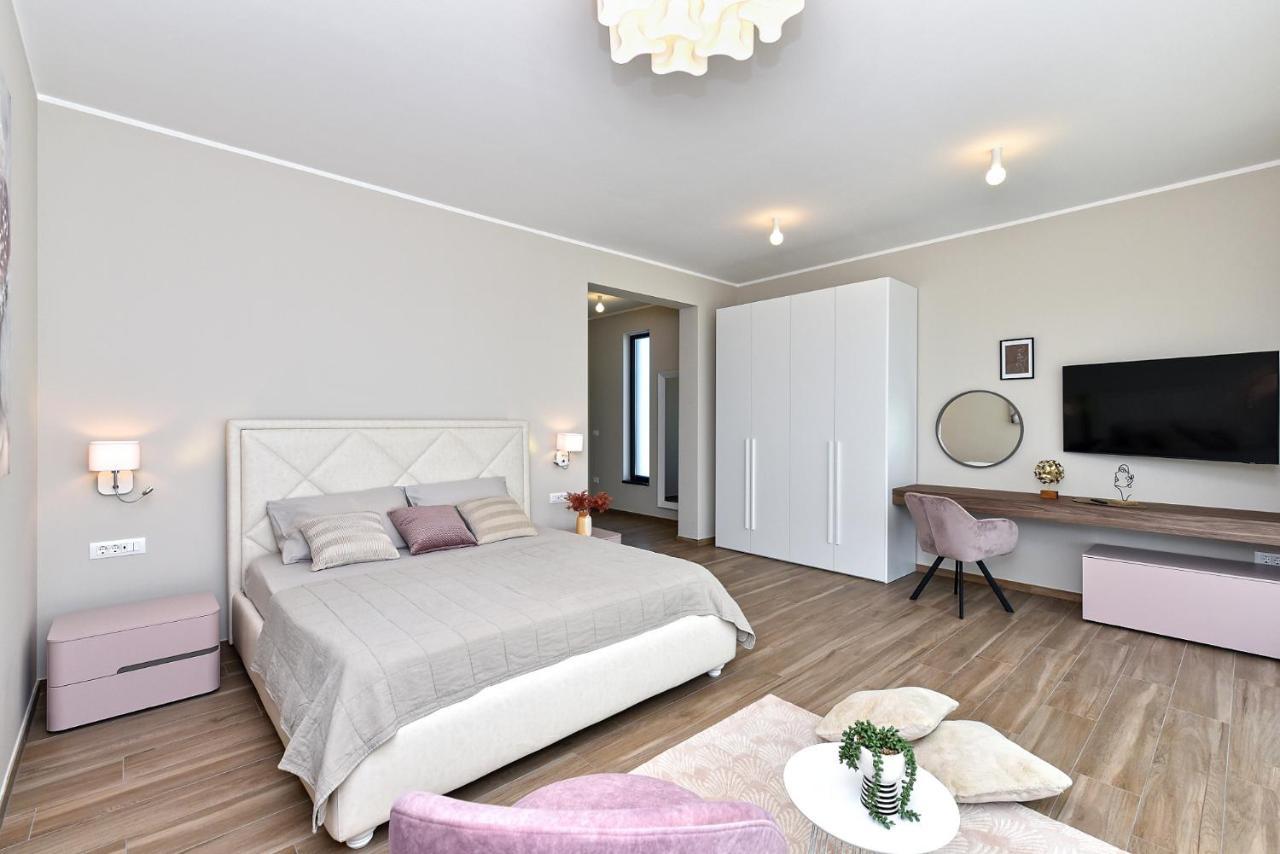 New Villa Tihi Otok Near The Beach Fažana Zewnętrze zdjęcie
